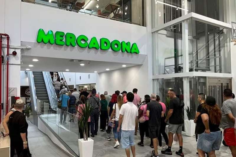 Mercadona opens new store in Central Market in Las Palmas