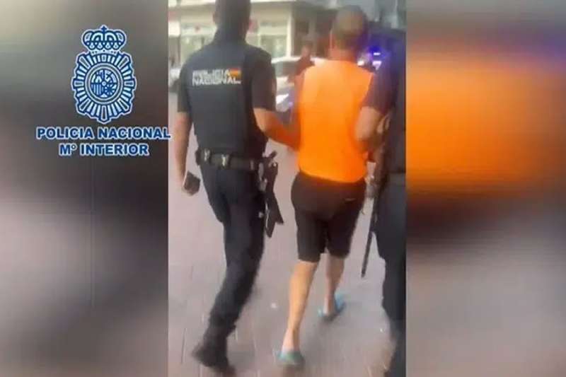 Man arrested for taking photos of a naked 2-year-old boy on a Canary Island beach
