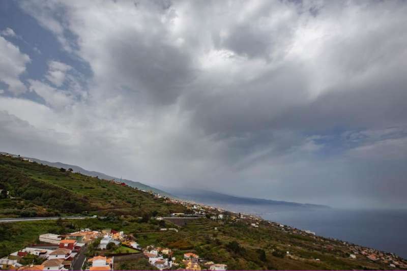 Autumn finally arrives as the heatwave leaves the Canary Islands