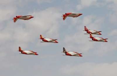 Historic air show soars into Tenerife for the first time ever