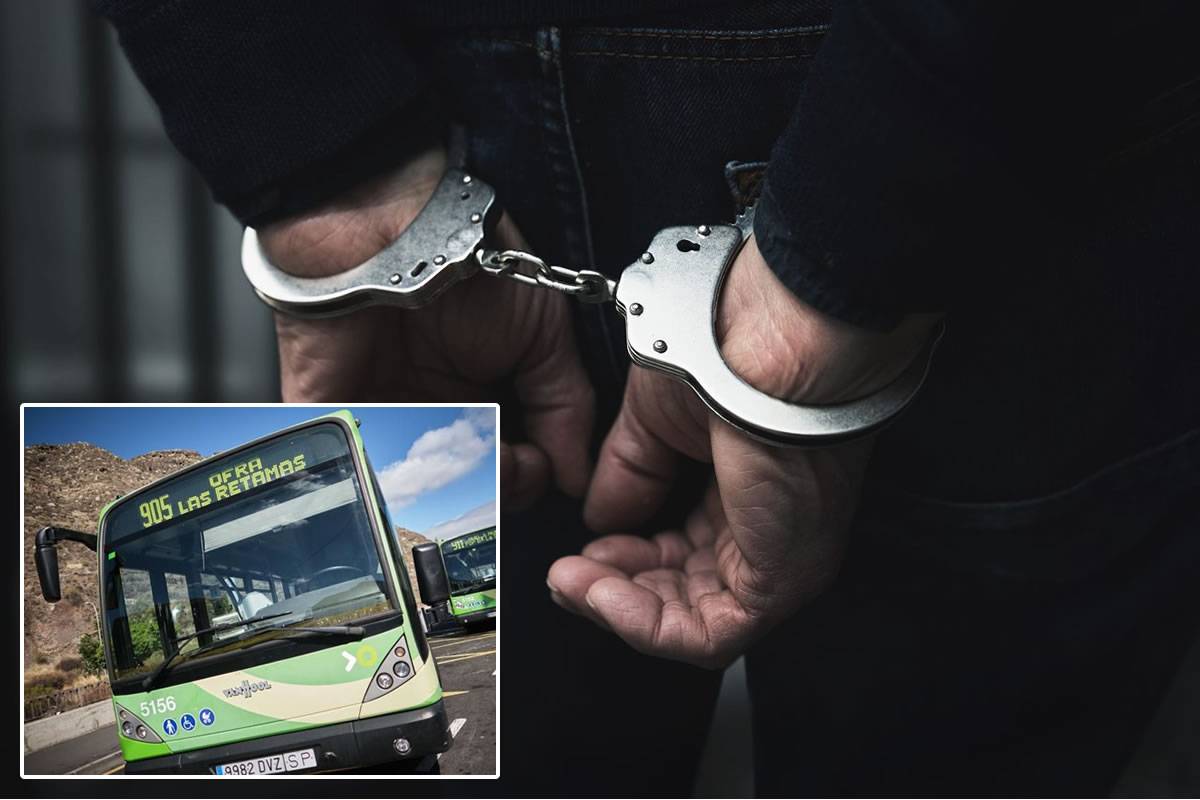 Man arrested for stripping naked and masturbating on a bus in Tenerife