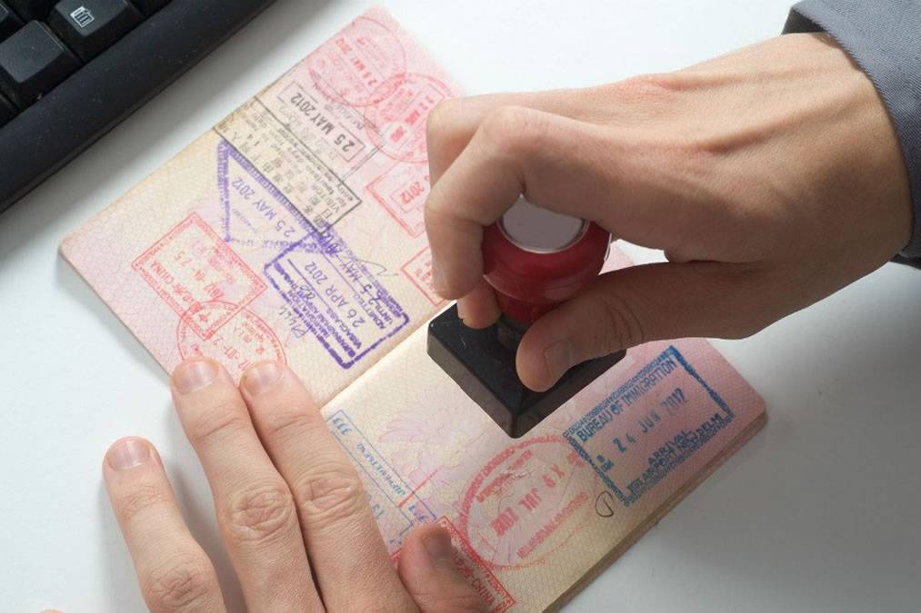 Is it time for Spain to fight the 90/180 rule to keep British tourists and property owners?