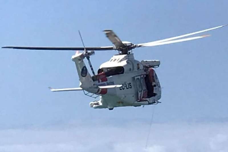 One dead, nine rescued and three in hospital due to Sunday’s sea conditions