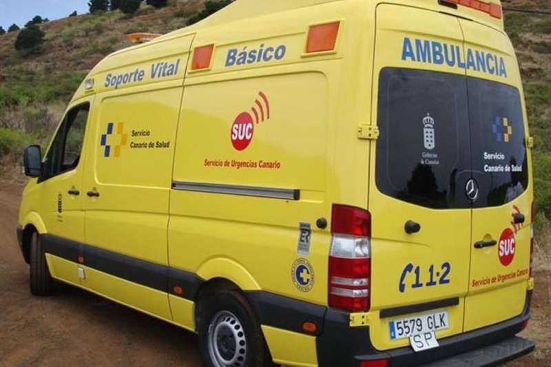 Paraglider injured after falling from the sky in the south of Tenerife