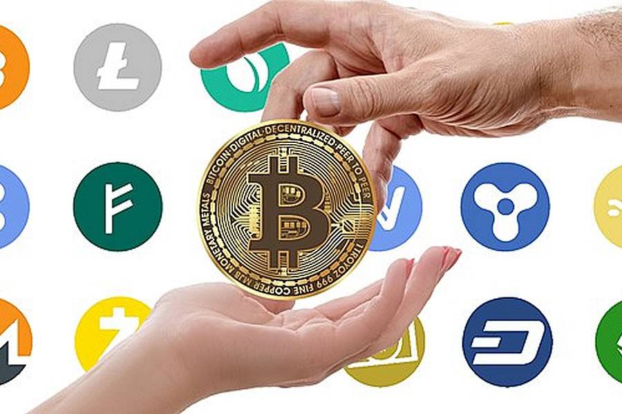 The Bitcoin Spectrum: Capturing Altcoin Radiance