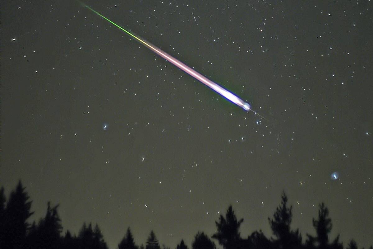 Tonight is the night for the best viewing of the Leonids meteor shower 