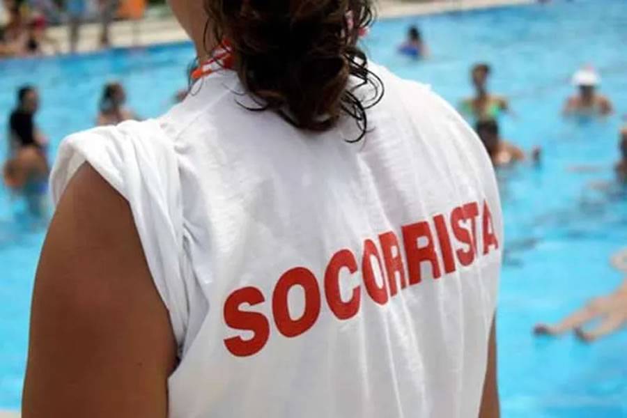 Tourist in critical condition after drowning at a hotel pool in Tenerife