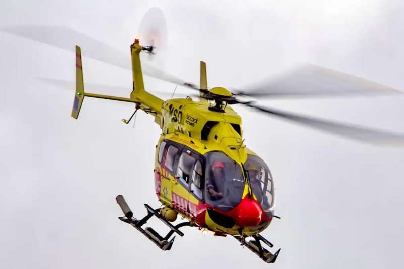 Tourist flown to Gran Canaria in critical condition after drowning in Fuerteventura