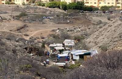 Angry residents demand action over squatters and rubbish dumped in Los Cristianos