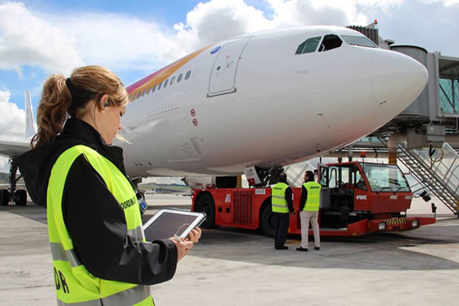 Airport ground crew strikes during the December bank holidays are cancelled
