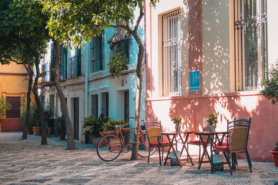 How to Plan a Stress-Free Move to Spain: 8 Essential Steps
