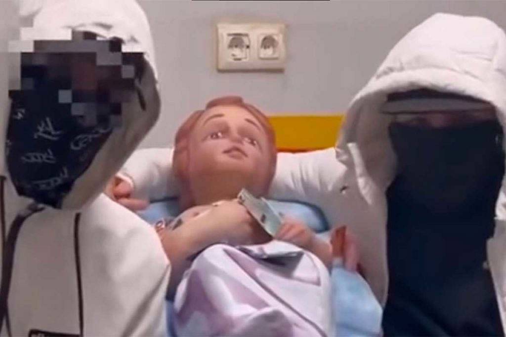 Nativity Scene Theft: Kidnapped baby Jesus held for 2,000 euros ransom on TikTok