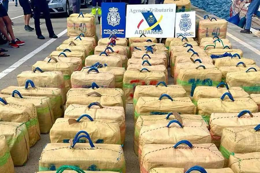 VIDEO: 3,600kgs of hashish found on a sailing boat near the Canary Islands