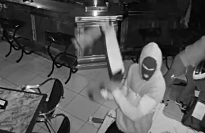 VIDEO: Five masked men arrested for 49 robberies in Tenerife