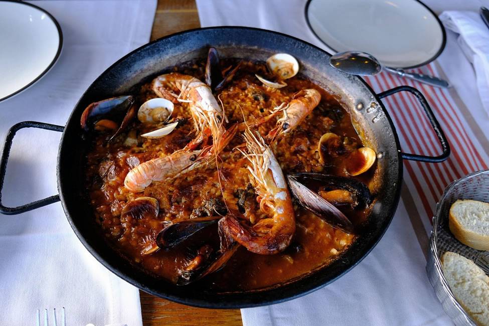 Best 5 Local Cuisines Every Student Should Try in the Canary Islands