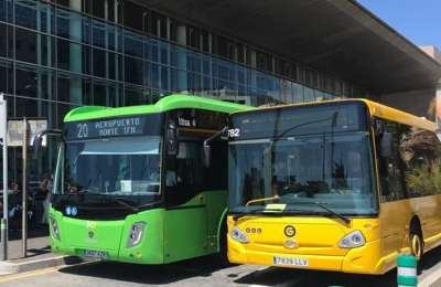 Free public transport is extended in the Canary Islands for another year