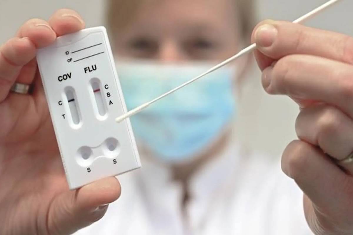 COVID and flu infections are on the rise with over 5,500 cases in the Canary Islands
