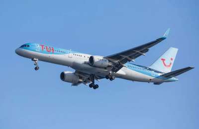 Tragedy as British passenger dies on TUI Flight from Tenerife to Glasgow