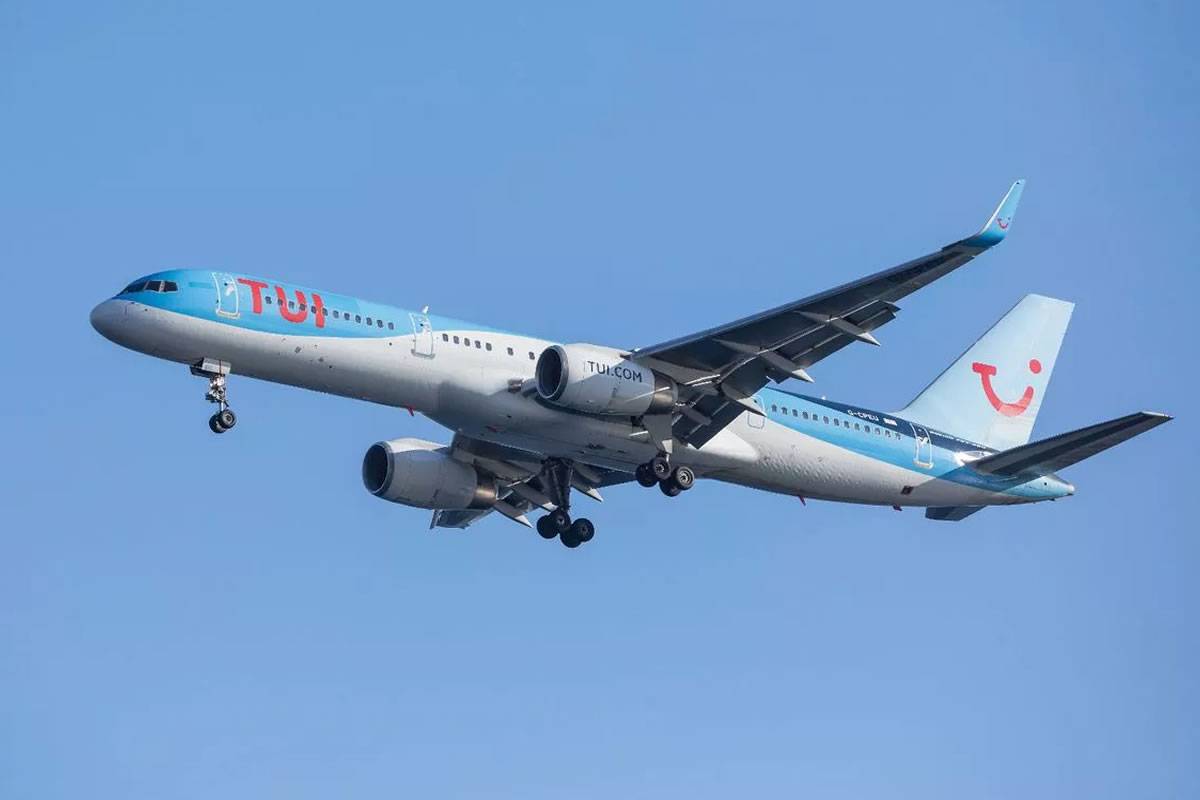 Tragedy as British passenger dies on TUI Flight from Tenerife to Glasgow