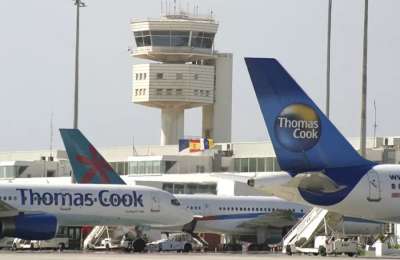 Lanzarote breaks record for flight arrivals on a single day