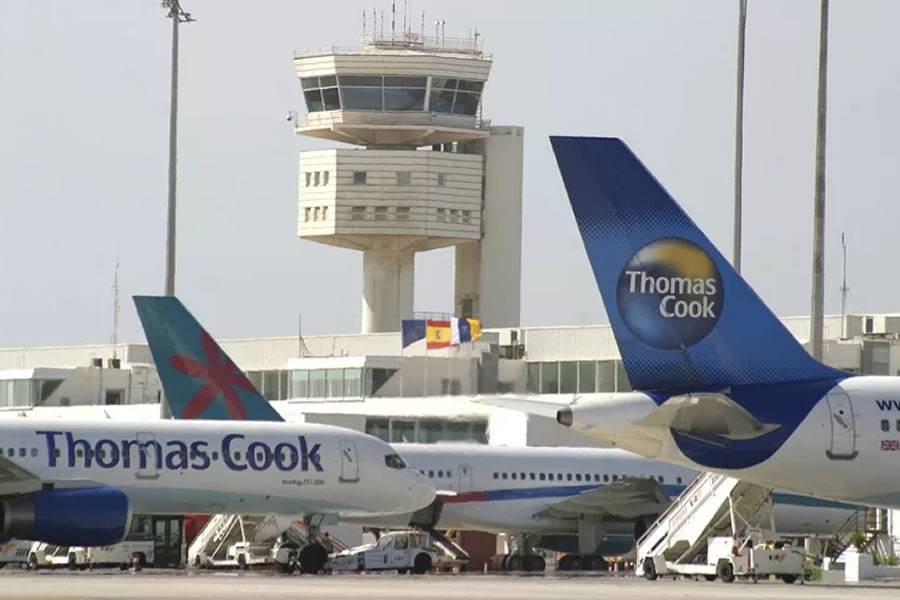 Lanzarote breaks record for flight arrivals on a single day