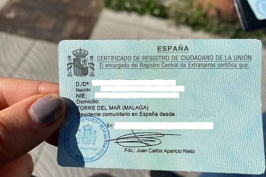 UK Embassy says green residencias exempt Brits from EES and ETIAS requirements