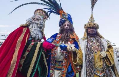 What is Kings Day in the Canary Islands and where are the parades?