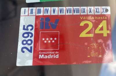 The DGT announces the end of ITV stickers on windscreen 