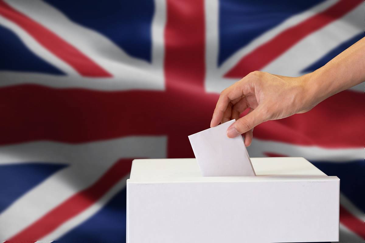 More Brits living in the Canary Islands can now vote in UK elections