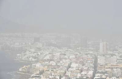 An intense calima coming to the Canary Islands will make the air unbreathable 