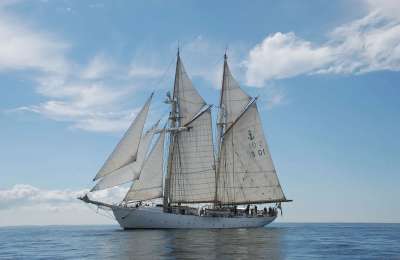 Swedish Warship docks in Tenerife for a quick stopover
