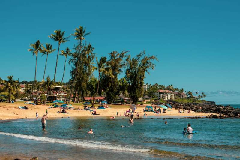 Is Island Life for Everyone? 5 Reasons to Move Right After College