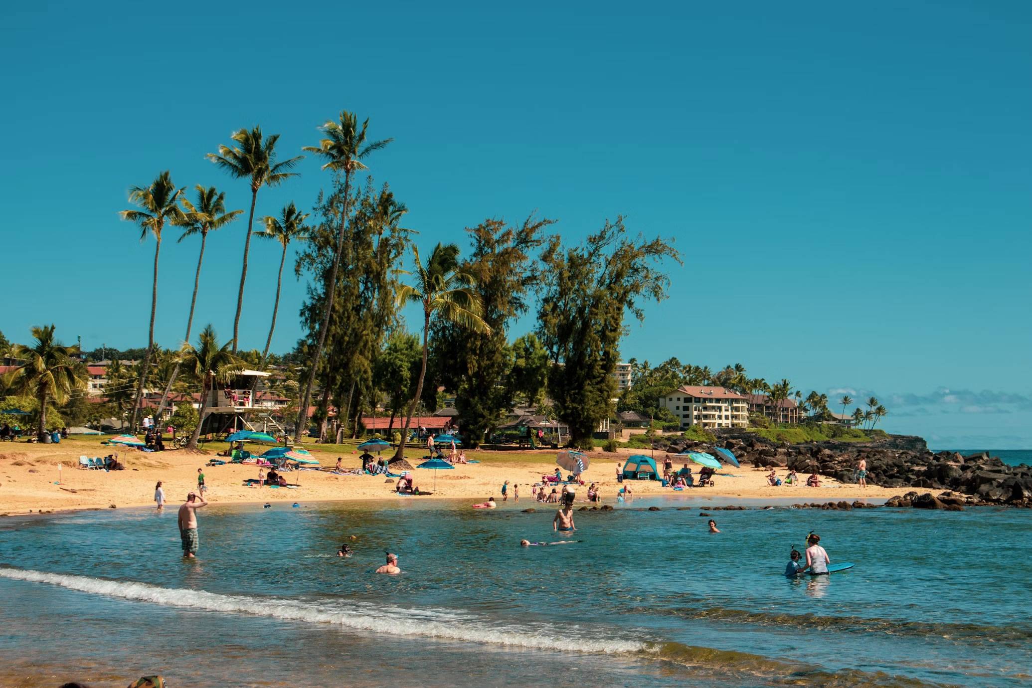 Is Island Life for Everyone? 5 Reasons to Move Right After College