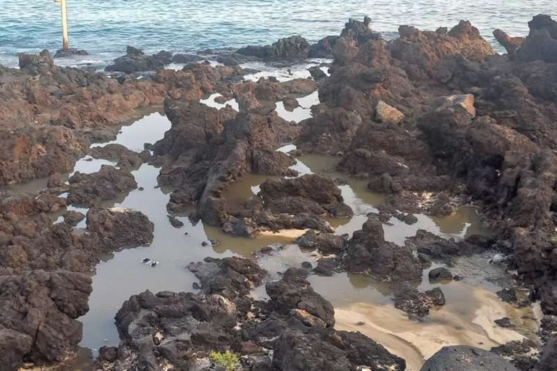 New sewage discharges force beach closure in Punta Mujeres