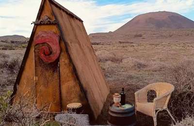 Bizarre 'Sky Cabin' offered on Airbnb in Lanzarote's protected area causes outrage