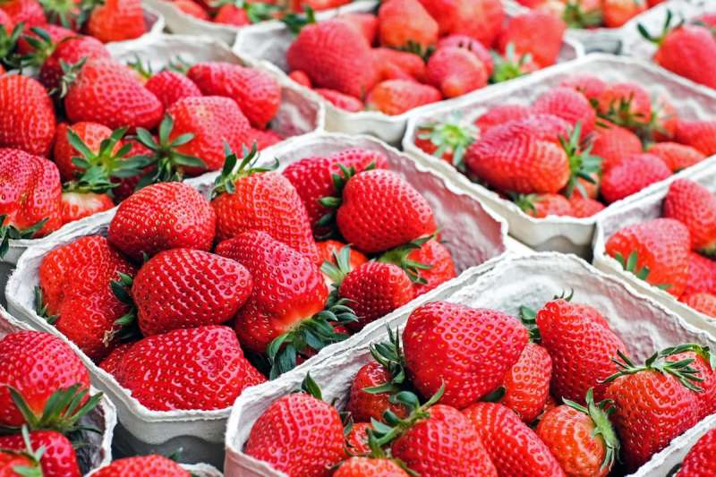 Health alert across Spain due to strawberries contaminated with Hepatitis A 