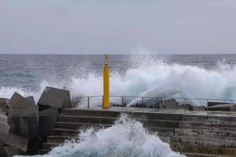 Weather warnings activated in the Canary Islands: effective from tonight