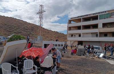 Eviction in Arona: the families leave the Chasna building with nowhere to go