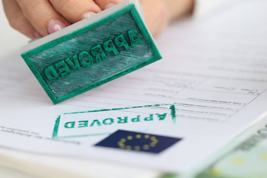 The EU wants to make it easier for foreigners to work in EU countries