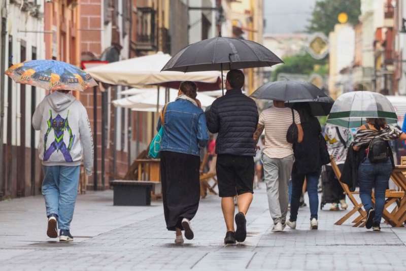 Yellow weather warnings in the Canary Islands due to the effects of Storm Nelson