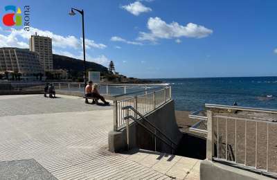 Repairs to the sea wall and beach accesses on the Los Cristianos promenade are completed