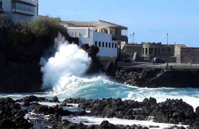 Tourist killed after being swept into the sea while trying to take a selfie in Tenerife