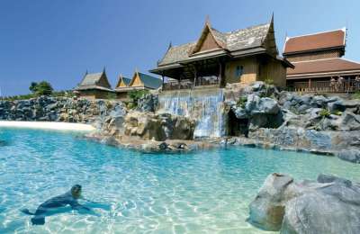 Siam Park celebrates Thai New Year with a variety of traditional activities