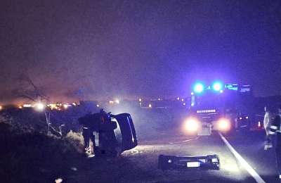 Two injured after rolling their car in Costa Teguise