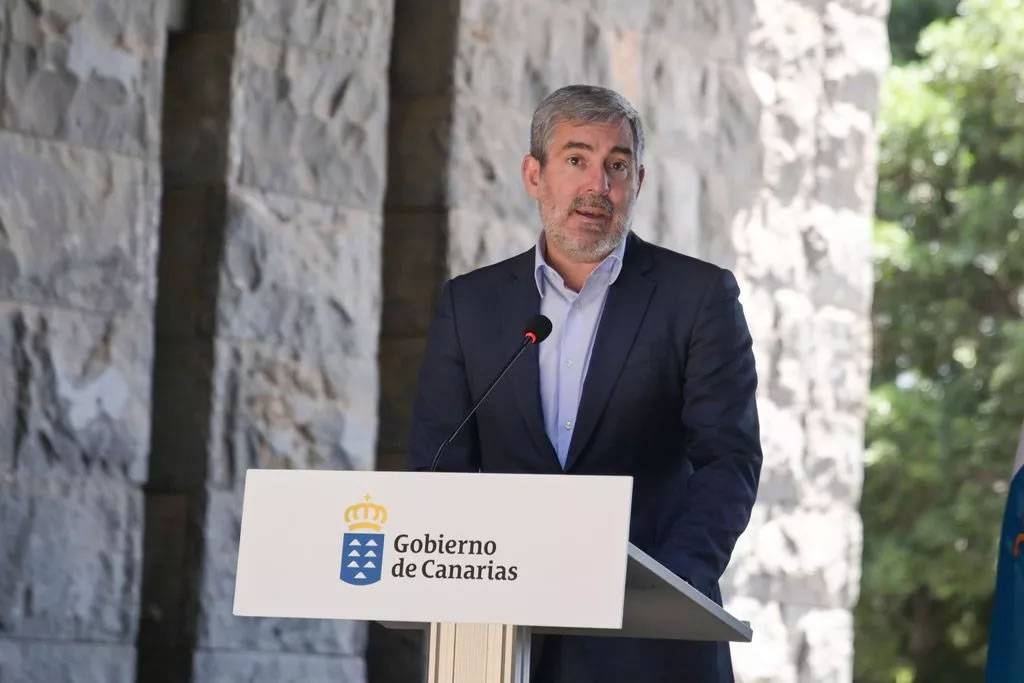 Canary Islands President confirms that he doesn't rule out a tourist tax