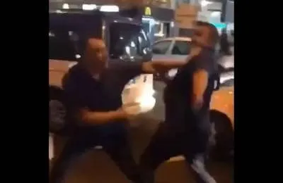 VIDEO: Two taxi drivers involved in a fight in Veronicas