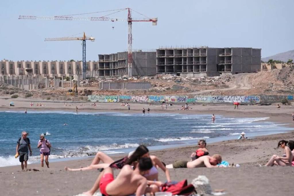 Parliament rejects Government purchase of La Tejita Hotel land Parliament rejects Government purchase of La Tejita Hotel land