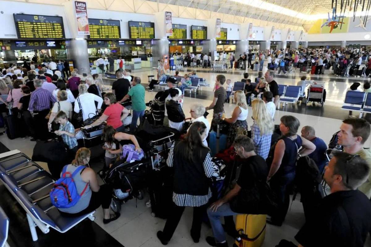 Canary Island airports received 4.2 million passengers in April