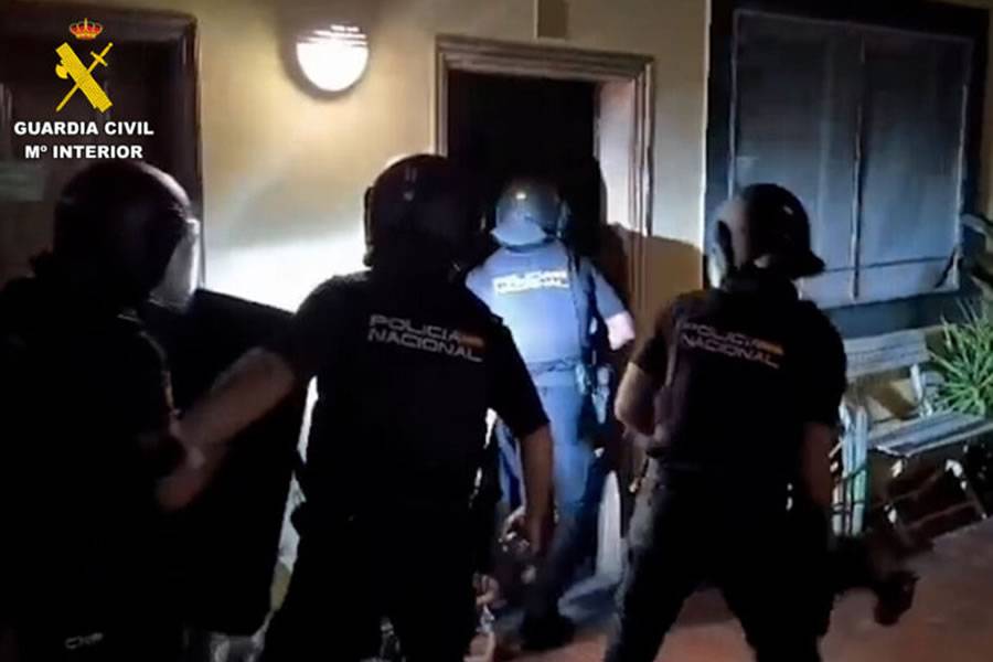 Five arrested for burgling 25 homes in Tenerife plus money laundering and drug trafficking