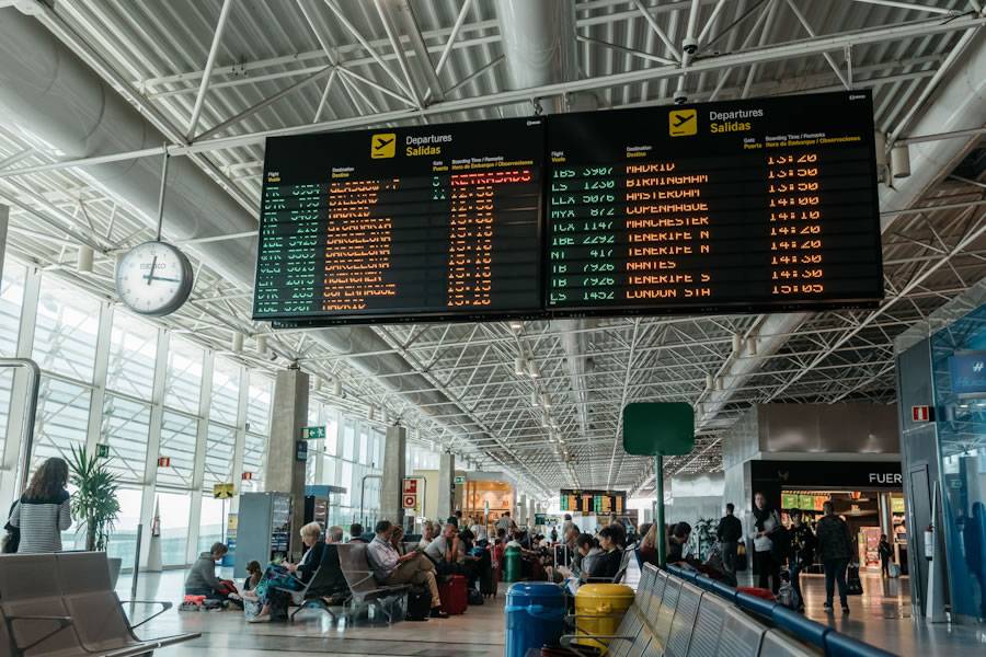 Three airports in the Canary Islands to extend their operating hours